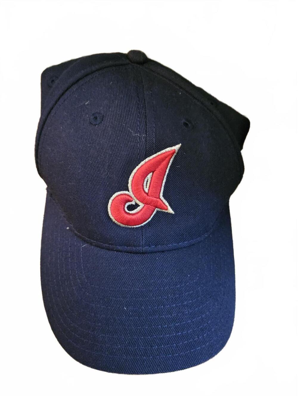 Rare - Cleveland Indians (Guardians) New Era Script Letter Strapback Hat Cap EUC